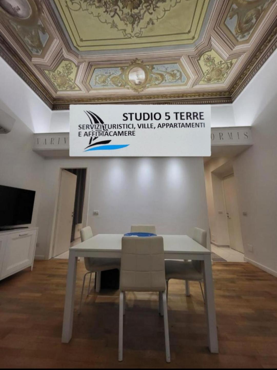 Guvano Luxury Apartments لا سبيتسْيا المظهر الخارجي الصورة